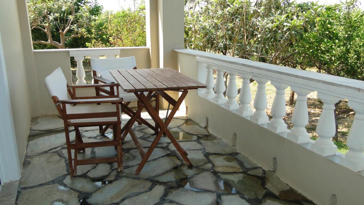 Caposaldo Apartments Akrata Bagian luar foto