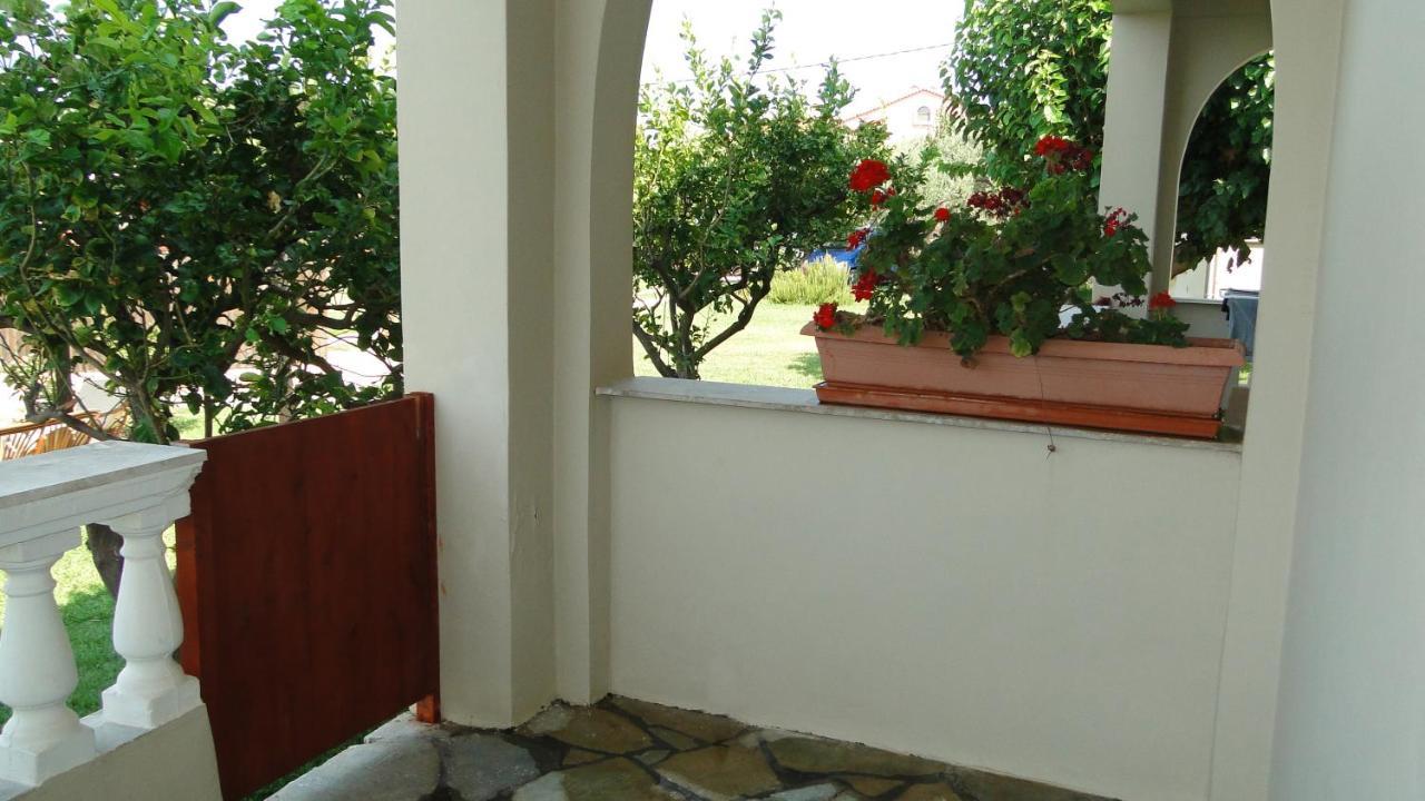 Caposaldo Apartments Akrata Bagian luar foto